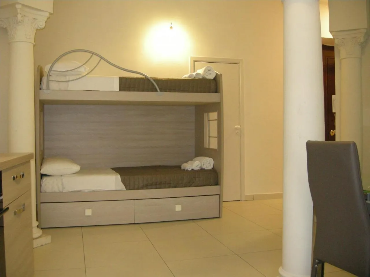 Carolina'S Home Napoli İtalya